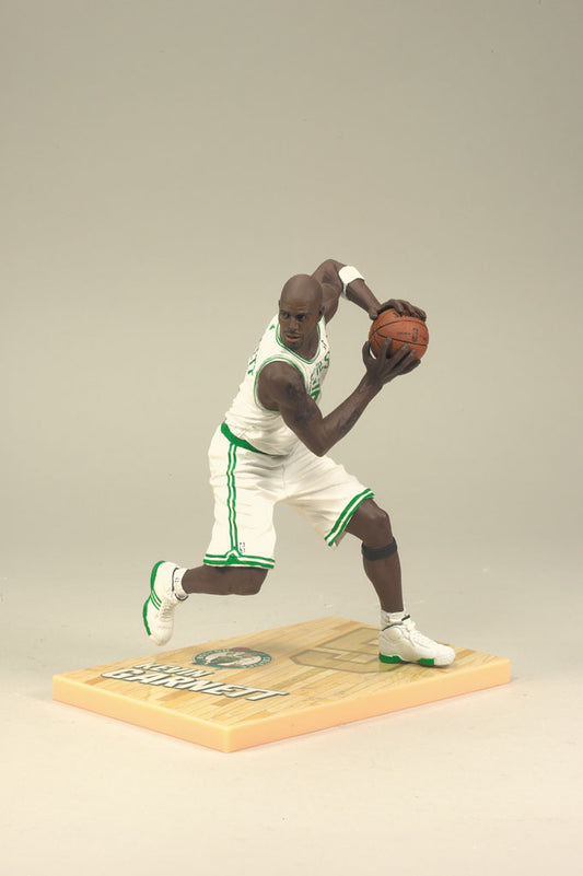 KEVIN GARNETT #3 - NBA SERIES 18